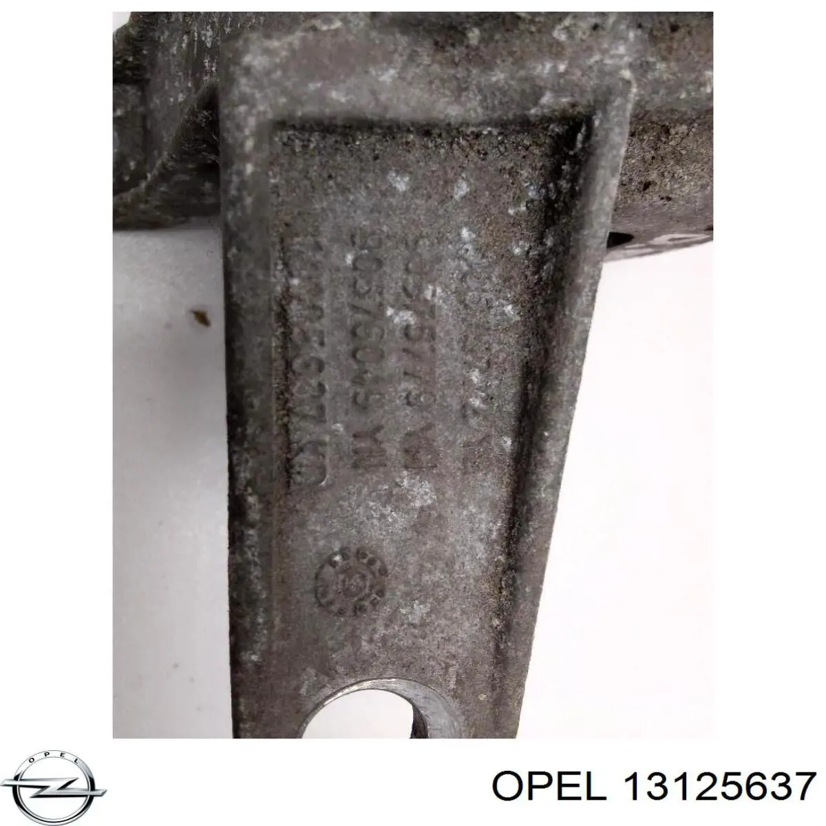 Купить 13125637 Opel Правая опора двигателя