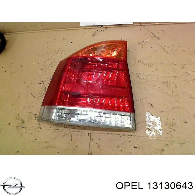 Фонарь задний левый 1222693 Opel