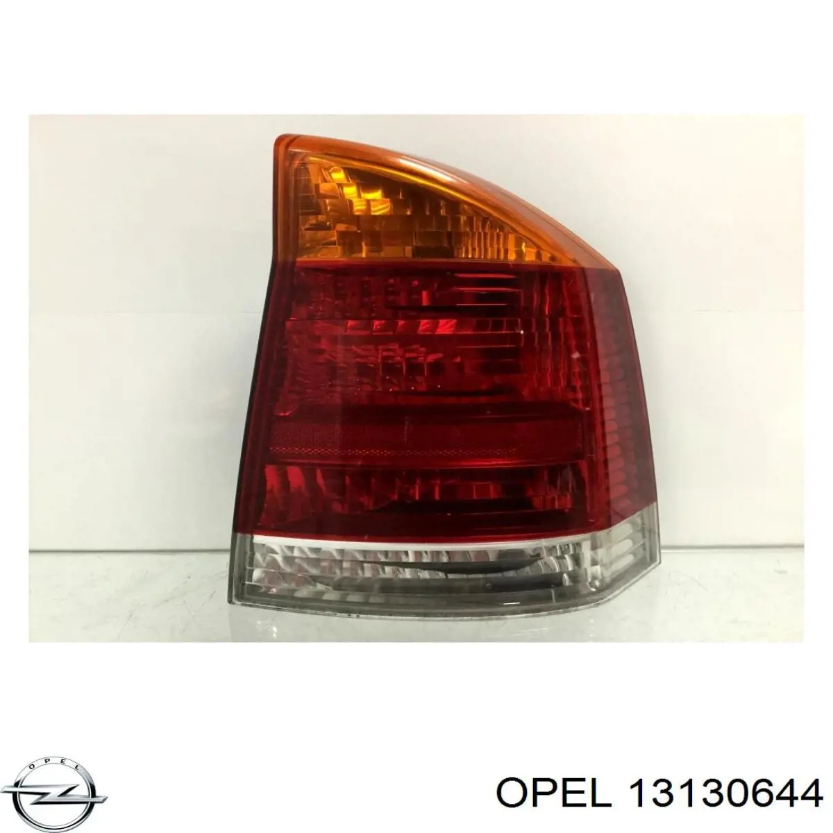 Фонарь задний правый 13130644 Opel