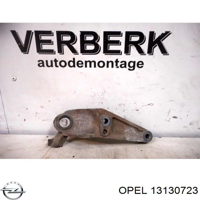 13130723 Opel Кронштейн подушки (опоры) двигателя задней
