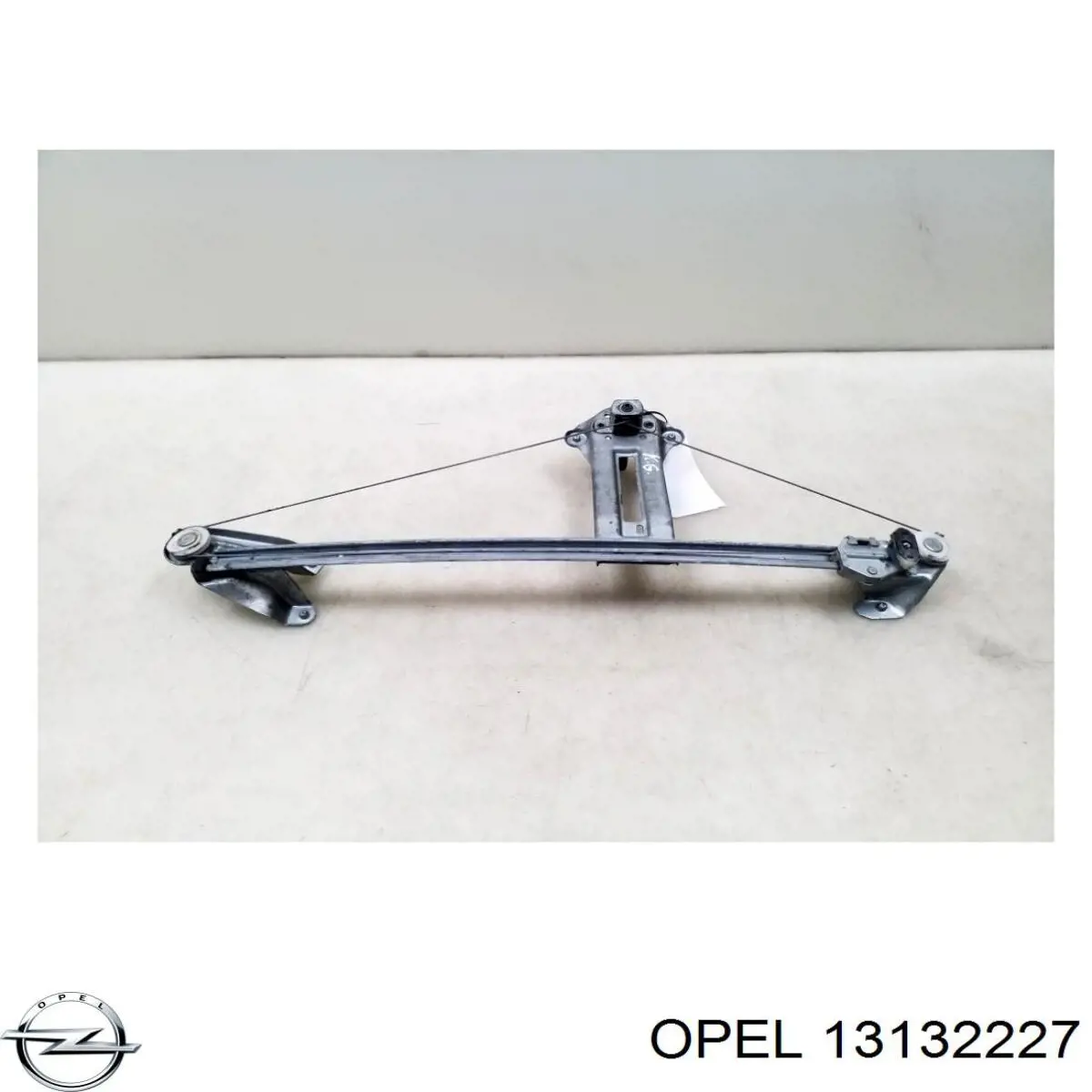 Стеклоподъемник задней левой двери Opel 13132227 цена, от 6.09 USD