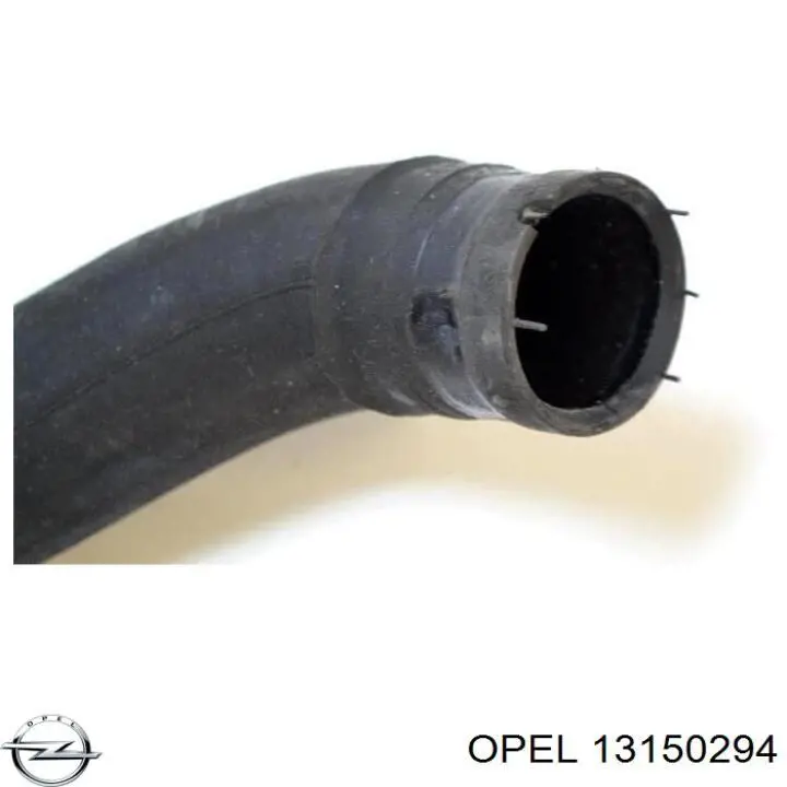 Патрубок системы охлаждения Opel 13150294