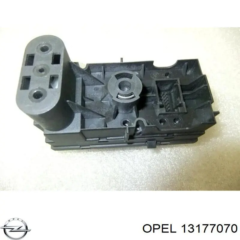 13177070 Opel 