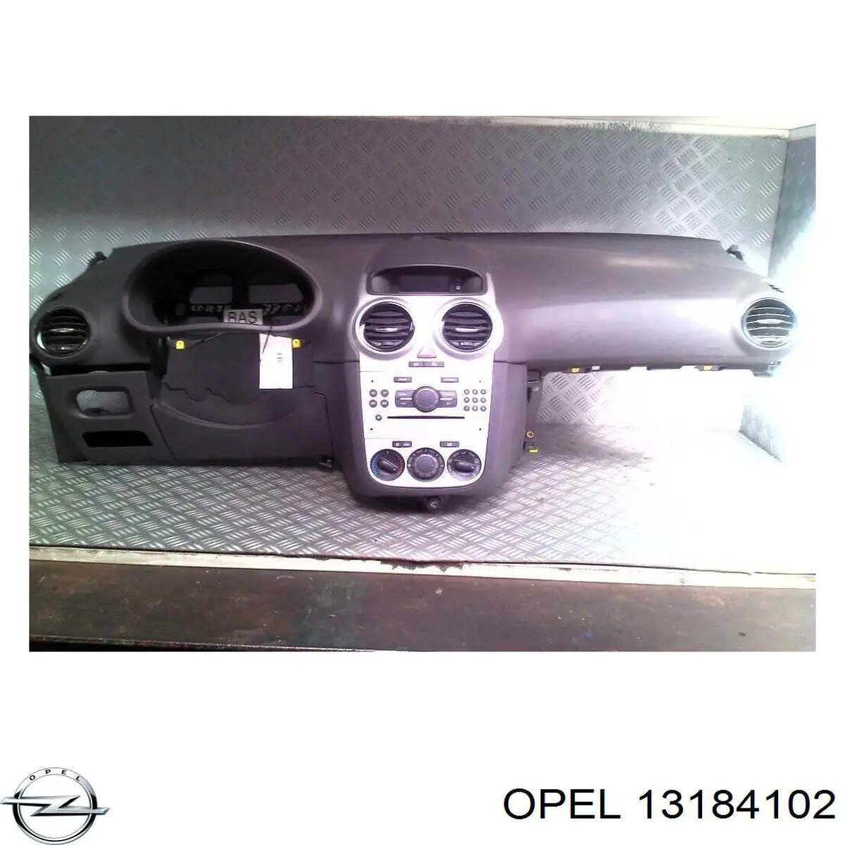 Купить 13184102 Opel Панель передняя "торпедо"