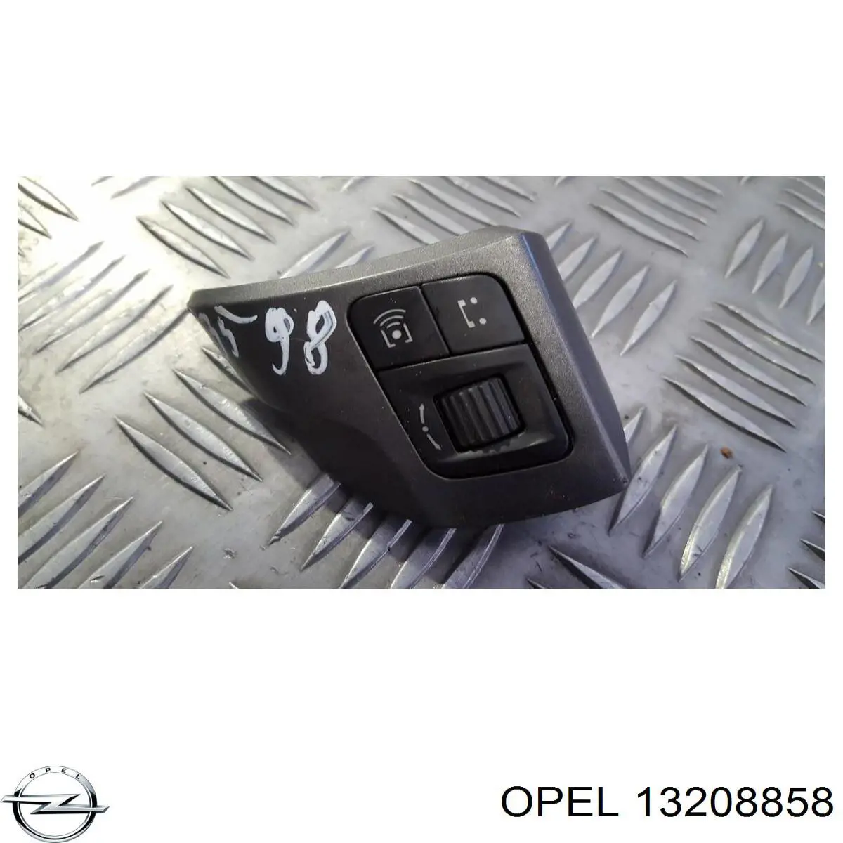 13208858 Opel Блок кнопочных переключателей рулевого колеса