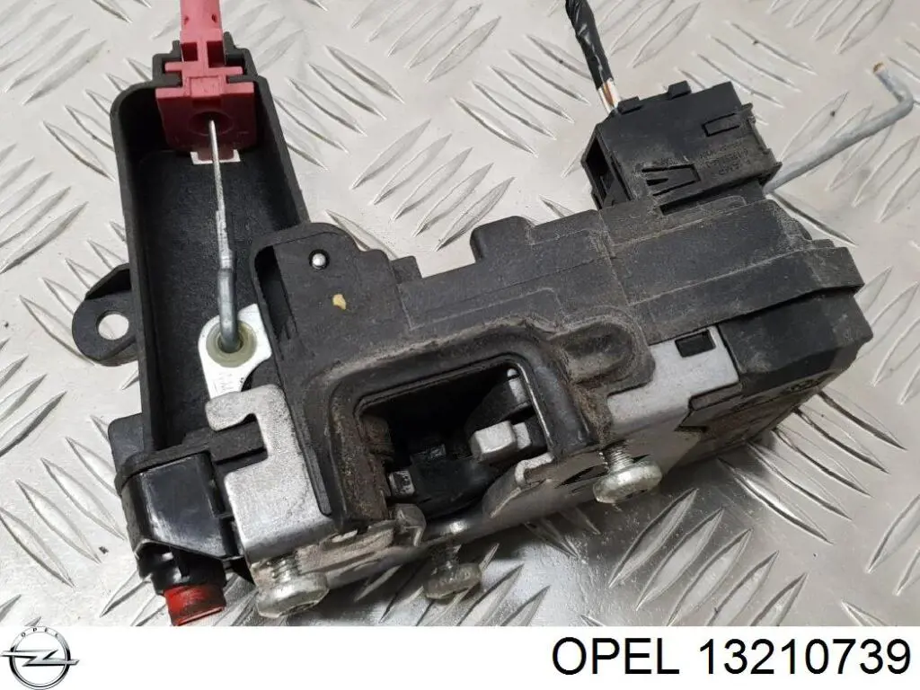 Замок задней двери, правой Opel 13210739 цена, от 29.35 USD