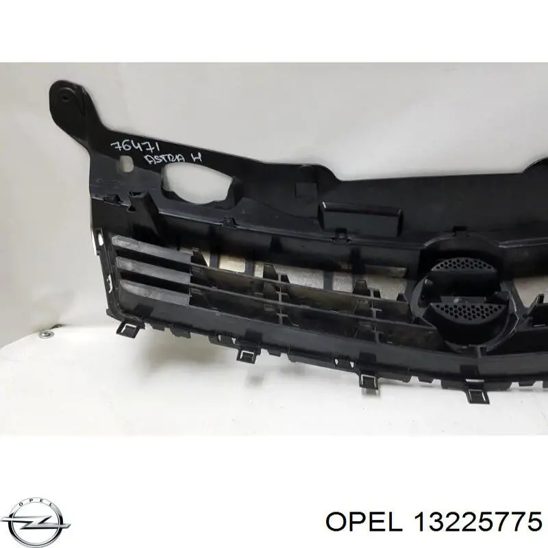 Grelha do radiador 13225775 Opel