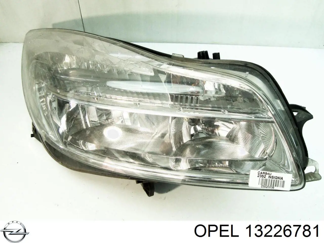 13226781 Opel Фара передняя правая
