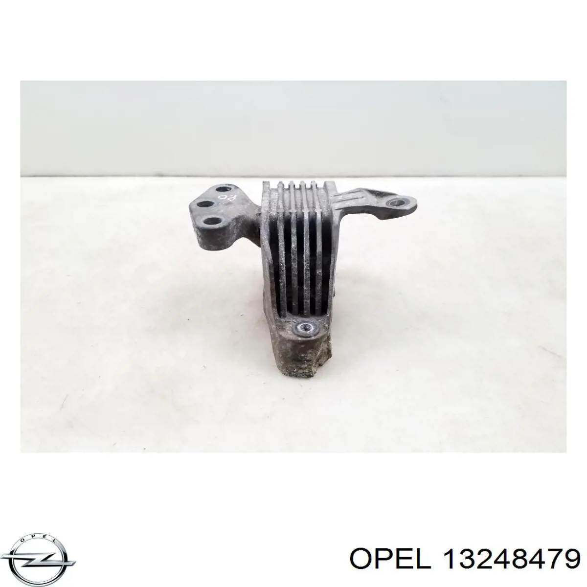 13248479 Opel Подушка передней опоры двигателя