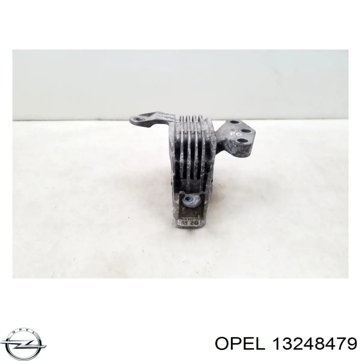 Передняя опора двигателя 13248479 Opel