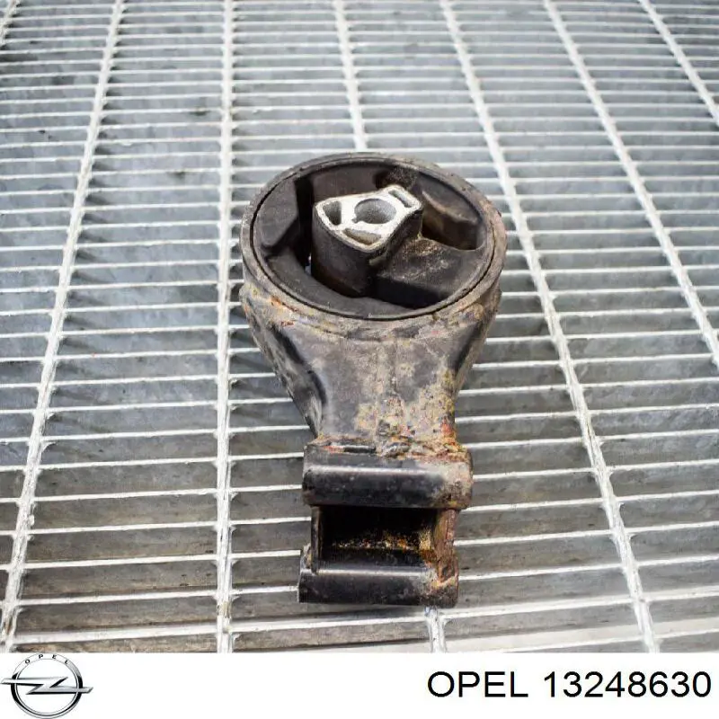 Подушка двигателя Opel 13248630