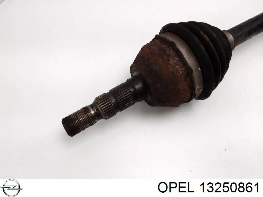 Правая полуось 13250861 Opel