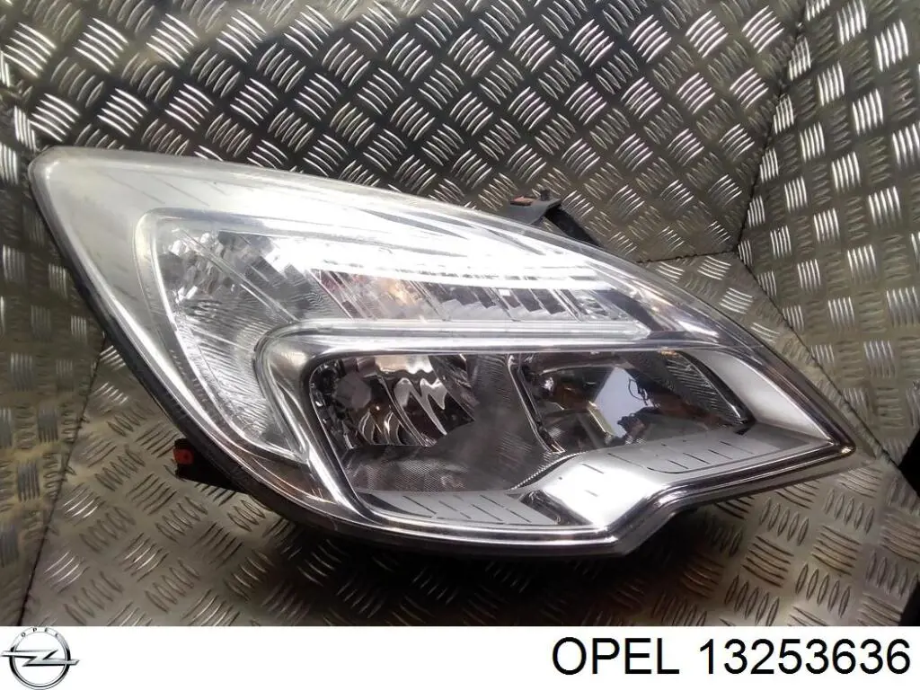 Купить 13253636 Opel Фара основная правая