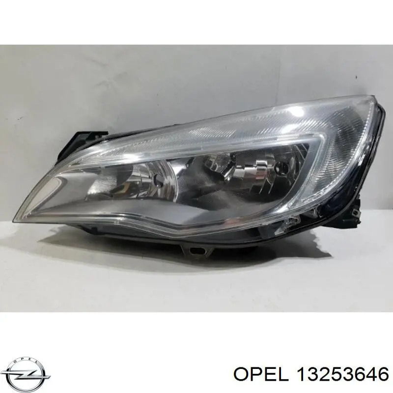 13253646 Opel фара левая