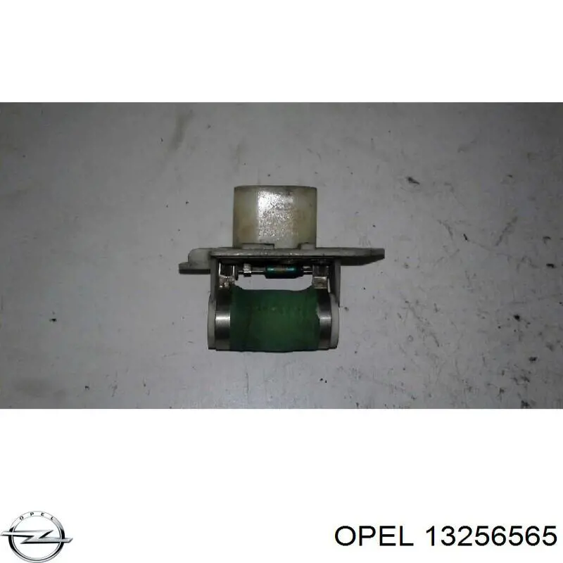 13256565 Opel регулятор оборотов вентилятора охлаждения (блок управления)
