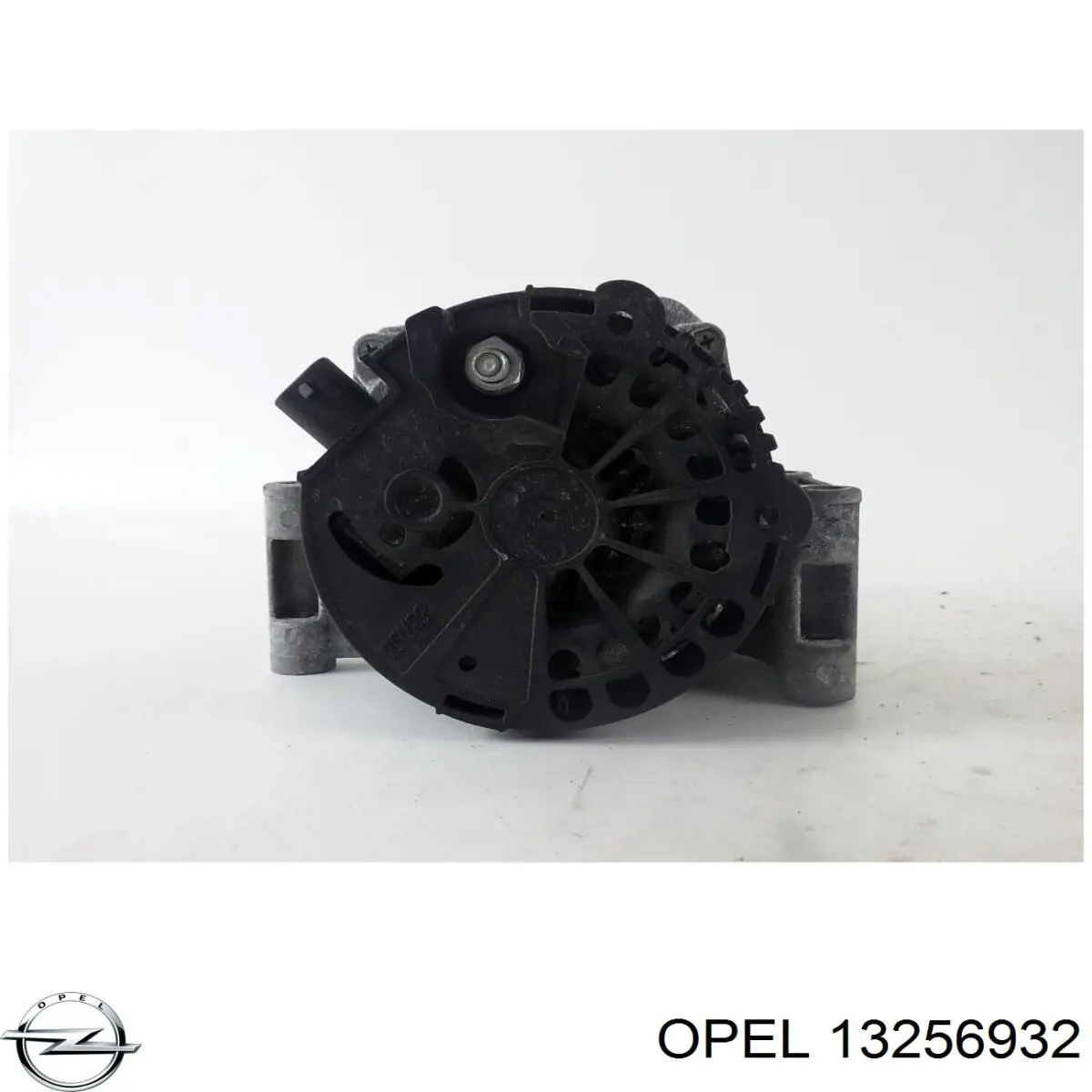 Купить 13256932 Opel Генератор