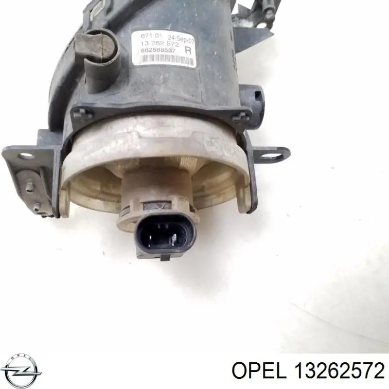 Фара противотуманная правая Opel 13262572