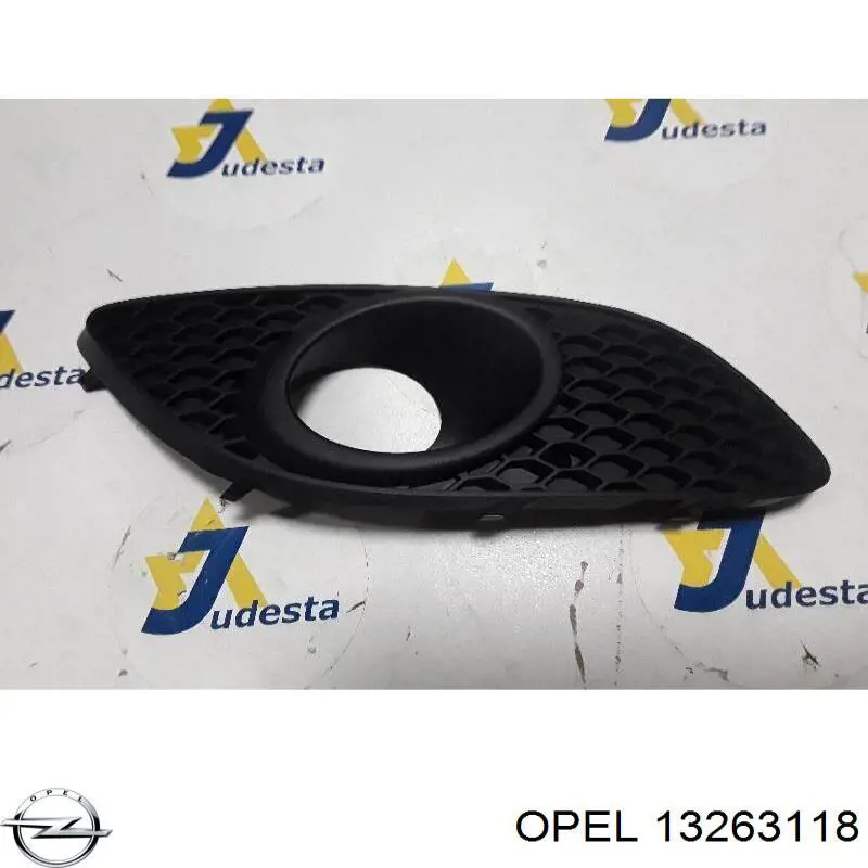 13263118 Opel grelha direita do pára-choque dianteiro