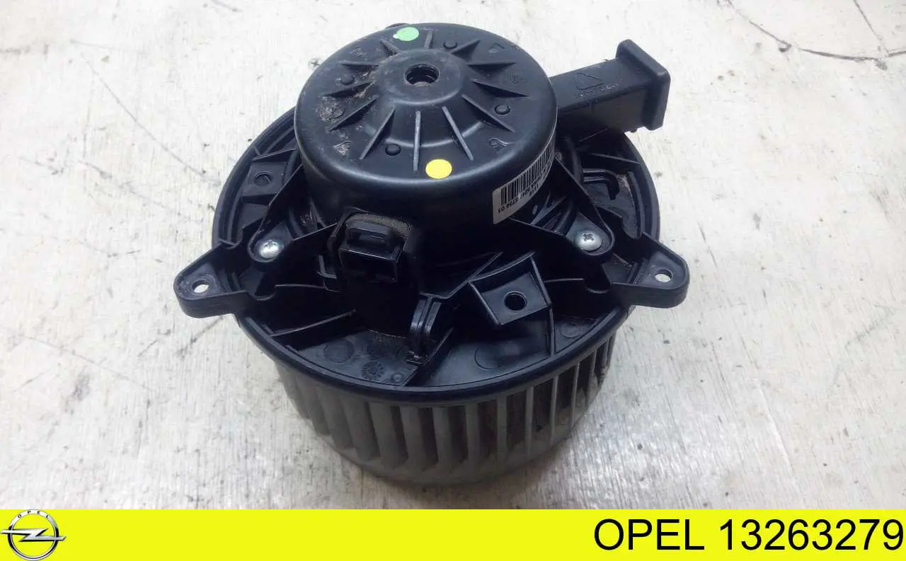Мотор вентилятора печки (отопителя салона) Opel 13263279