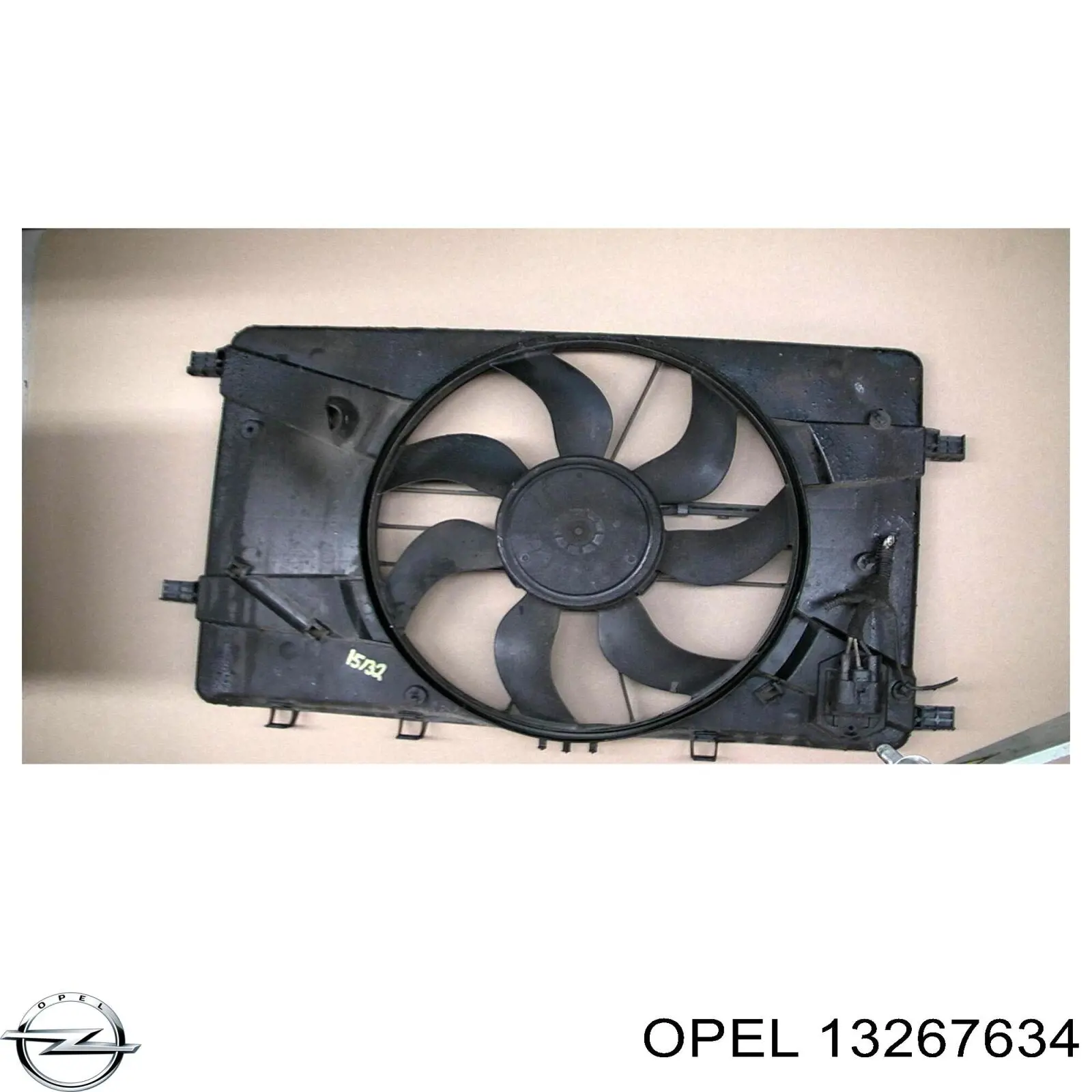 13267634 Opel difusor do radiador de esfriamento