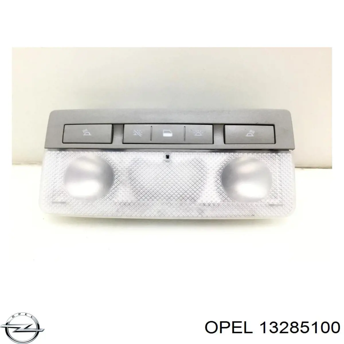 Плафон освещения салона (кабины) на Opel Insignia A 