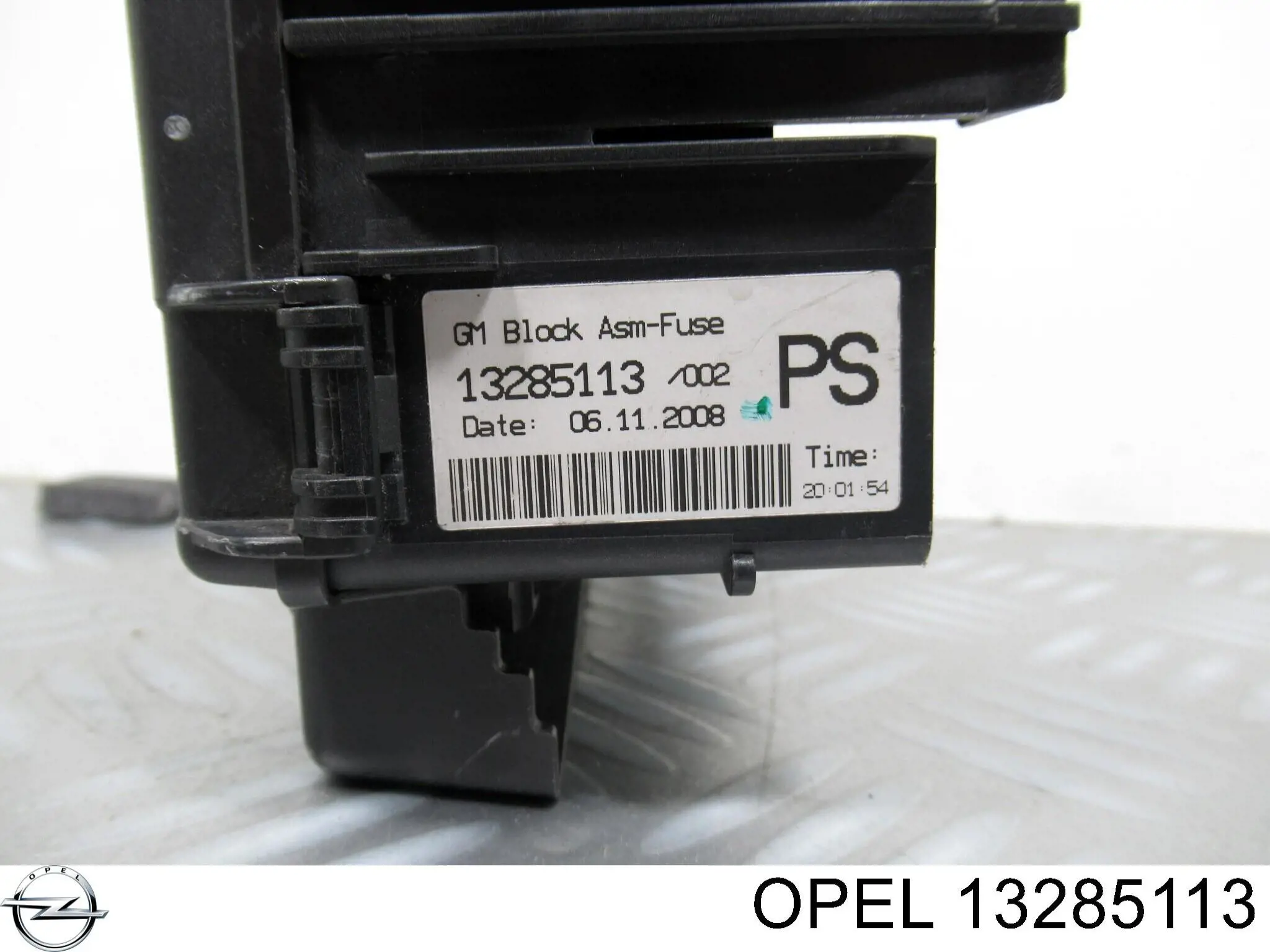 Коробка предохранителей Opel 13285113 цена, от 11.25 USD