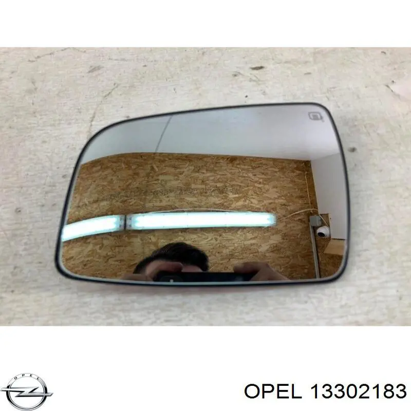 Зеркальный элемент водительского зеркала Opel 13302183 цена, от 11.64 USD