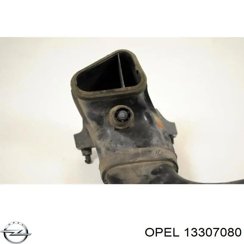 Патрубок воздушный, вход воздушного фильтра Opel 13307080 цена, от 8.47 USD