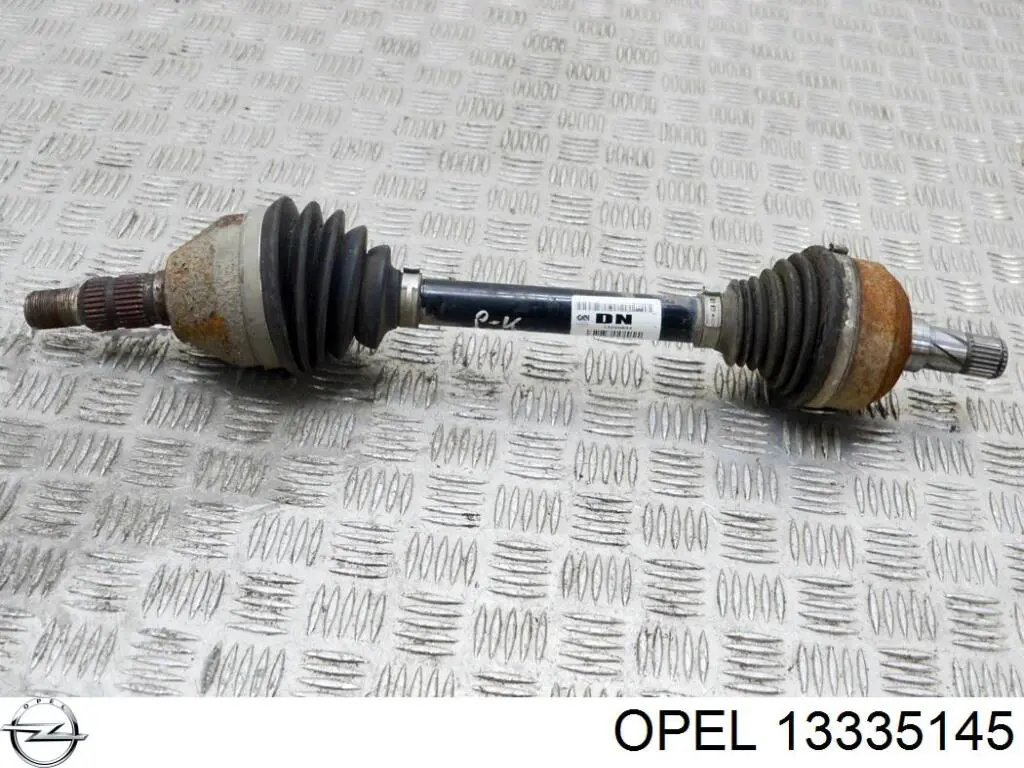 Полуось (привод) передняя левая Opel 13335145