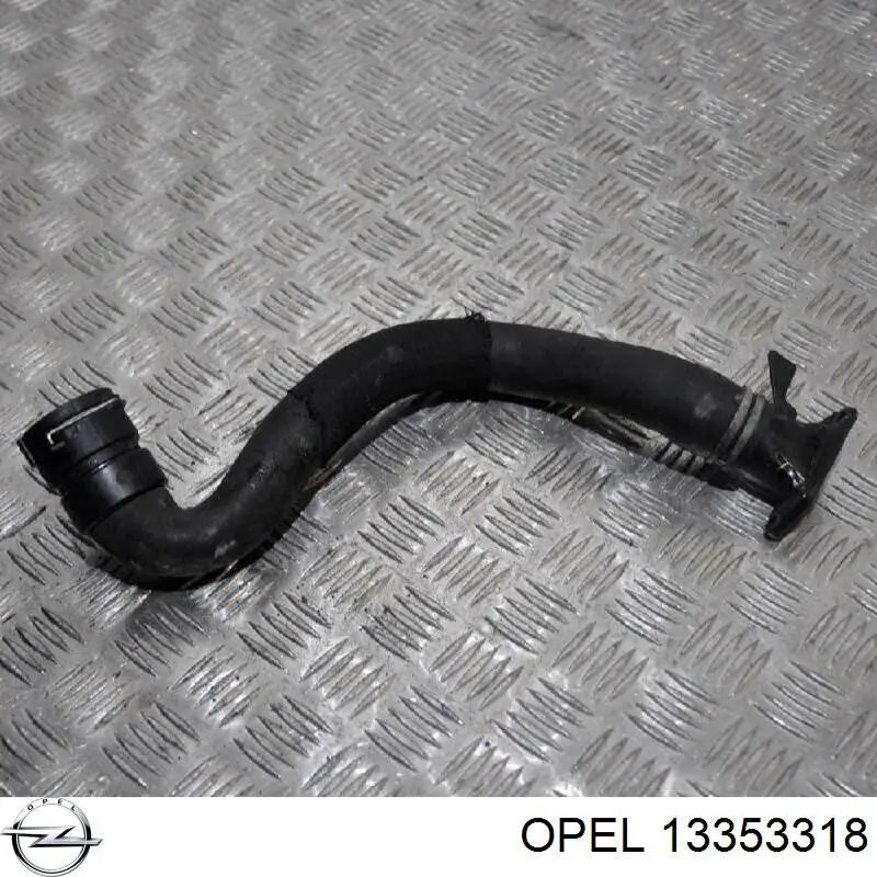 13353318 Opel шланг (патрубок радиатора охлаждения верхний)
