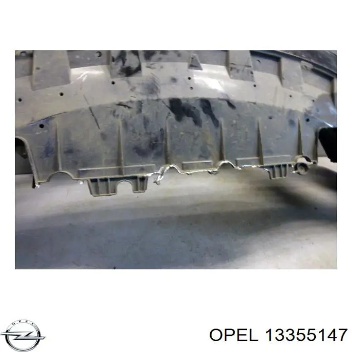 Бампер передний в сборе на Opel Zafira C P12