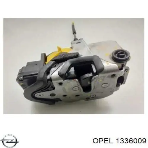 Фланец системы охлаждения 1336079 Opel