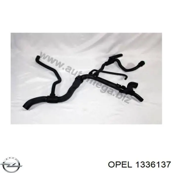 1336137 Opel шланг (патрубок радиатора охлаждения нижний)