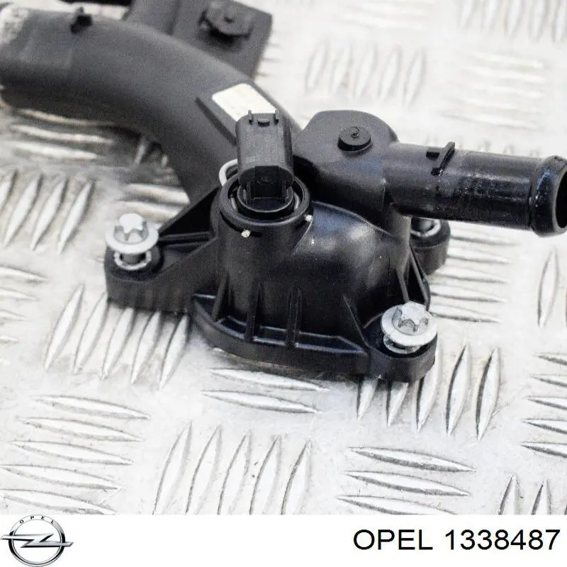 Корпус термостата 1338487 Opel