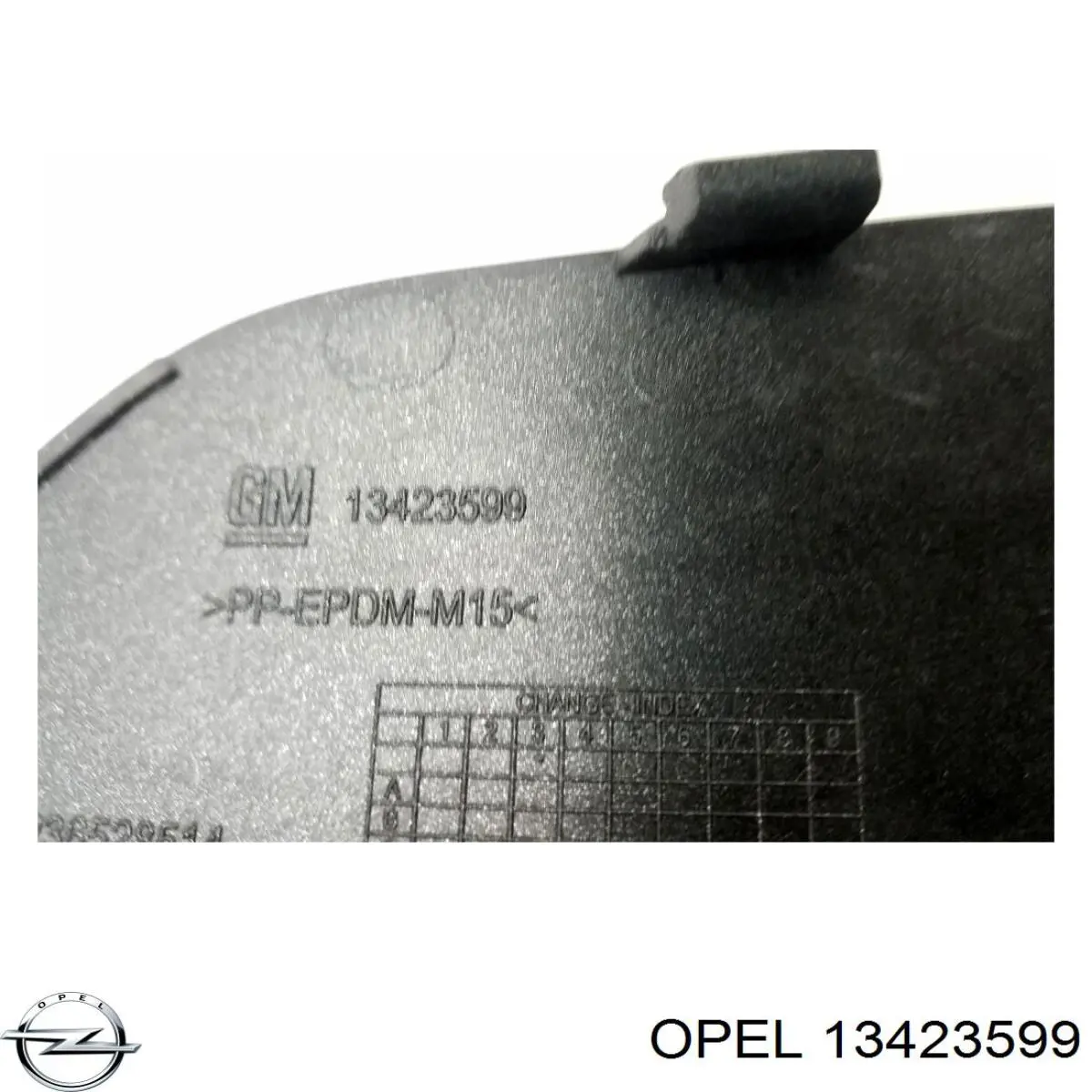 Заглушка буксировочного крюка в передний бампер Opel 13423599 цена, от 5.64 USD