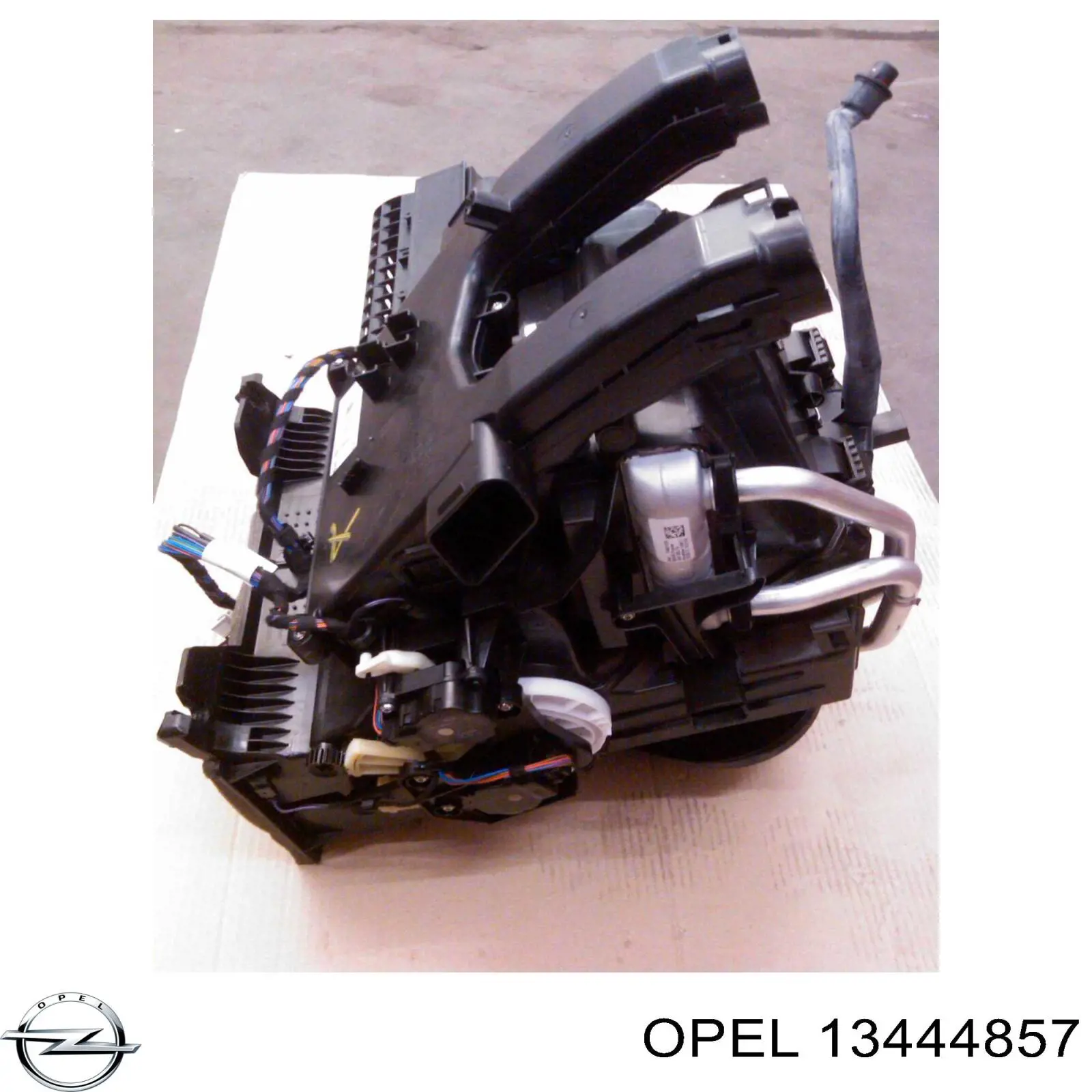 Опора двигателя Opel 13444857