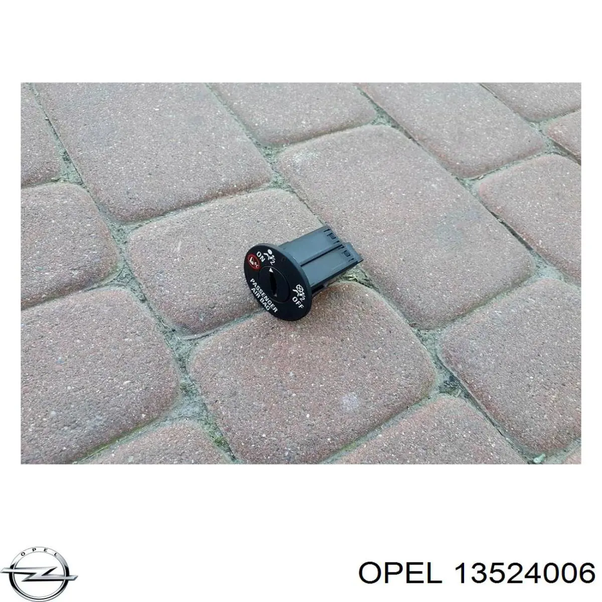 Кнопка отключения подушек безопасности AIRBAG на Opel Insignia A 