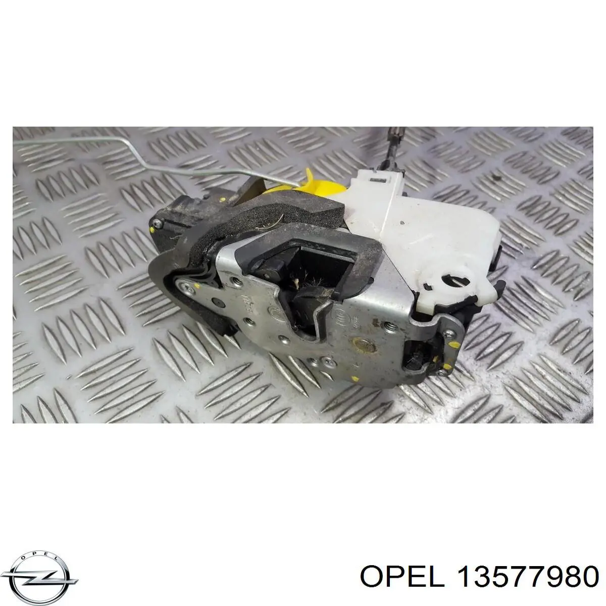 Дверной замок передний правый Opel 13577980 цена, от 19.05 USD