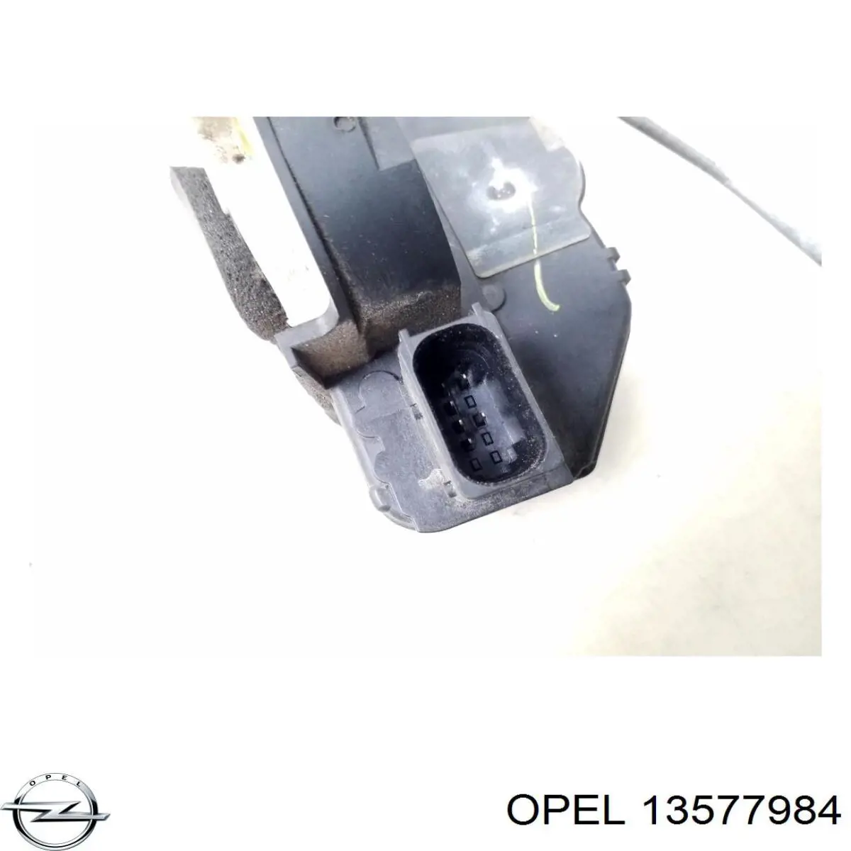 Замок передней правой двери 133176 Opel