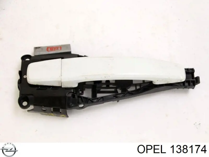 Держатель наружной ручки двери передней правой Opel 138174 цена, от 10.61 USD
