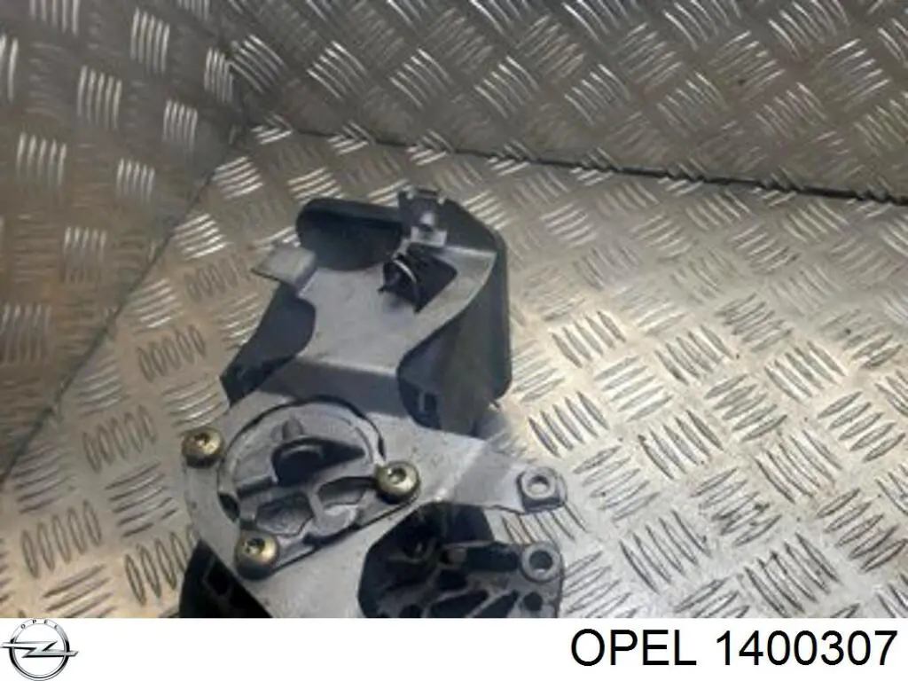 Решетка переднего бампера, левая Opel 1400307 цена, от 5.79 USD