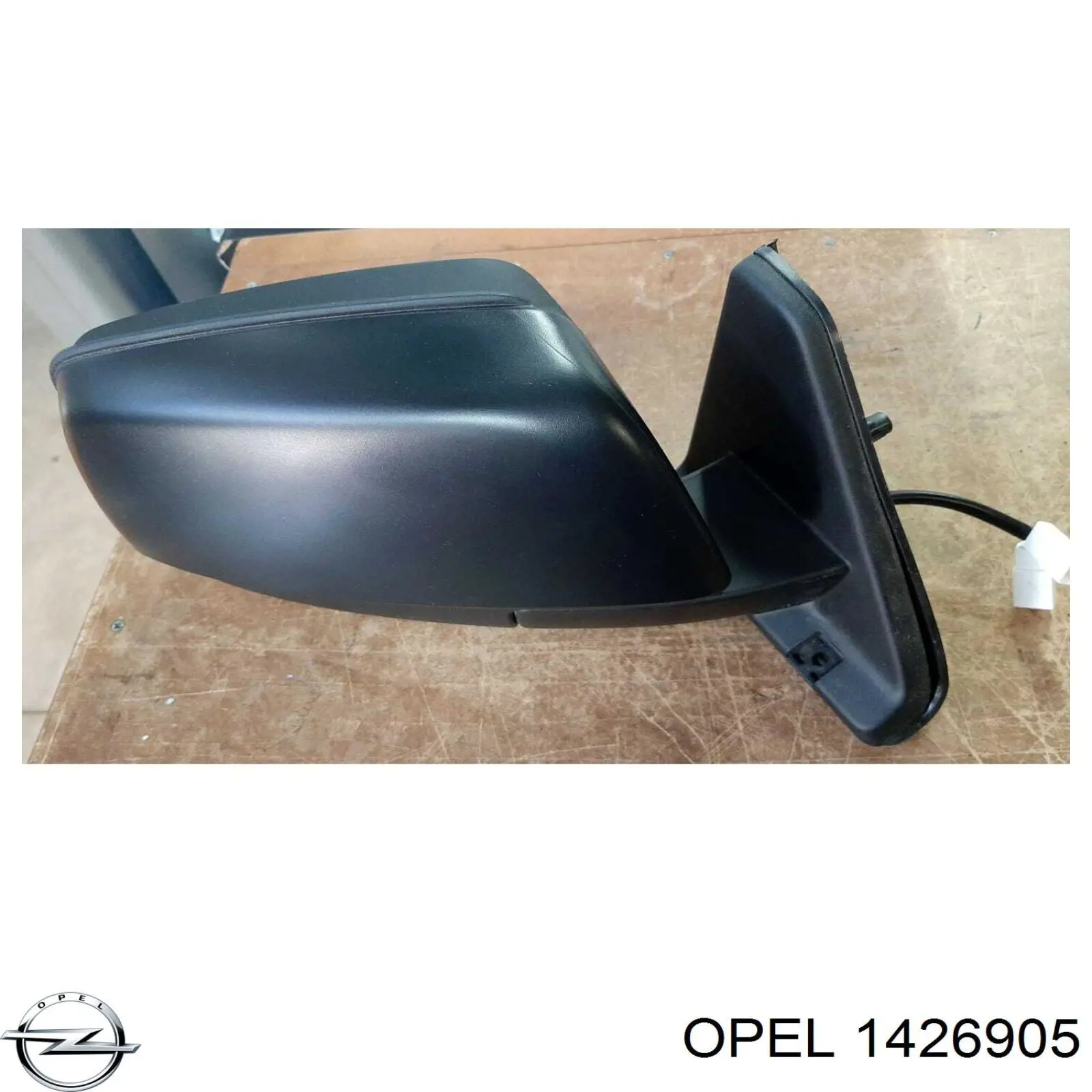 Корпус зеркала заднего вида левого на Opel Calibra 85