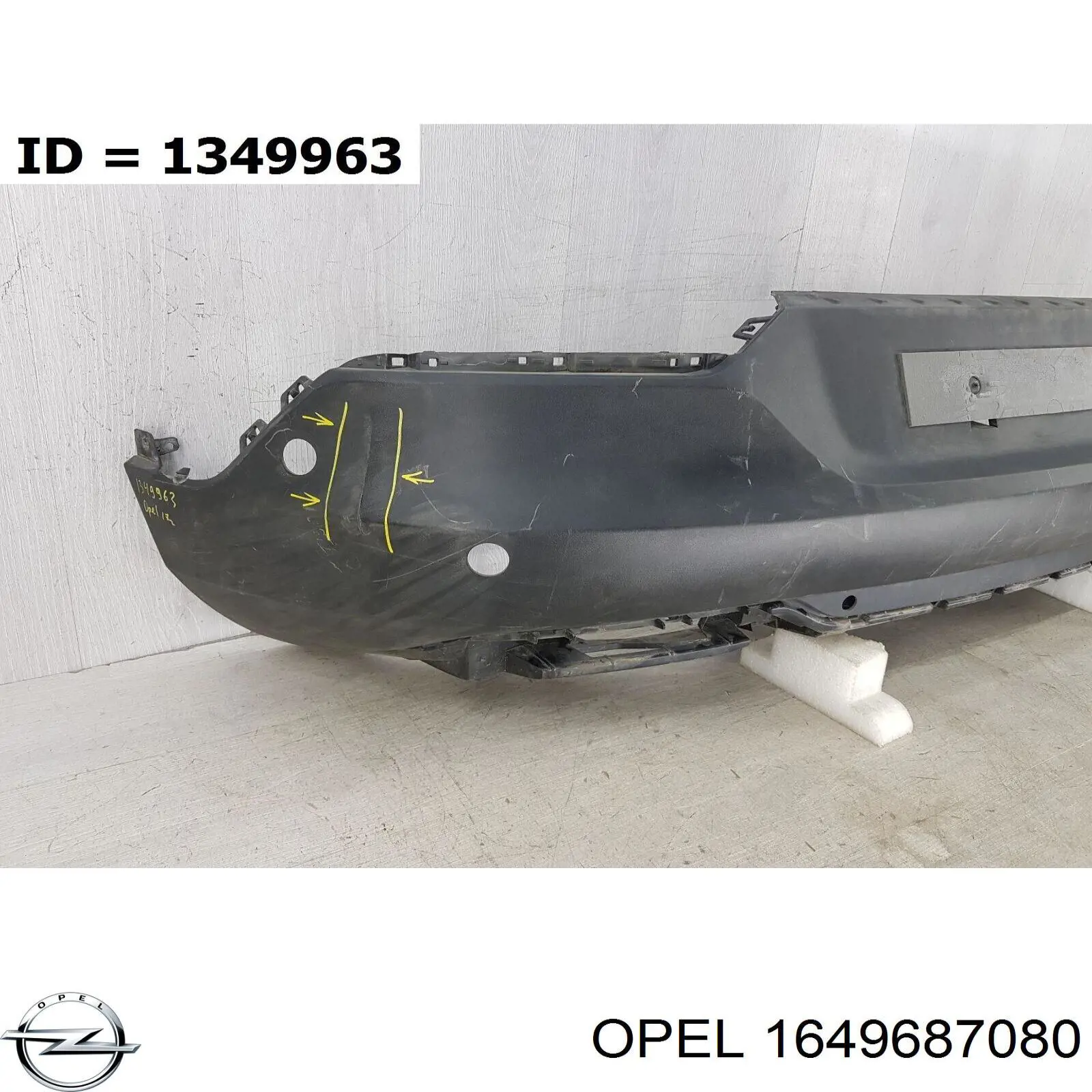 1649687080 Opel Задний бампер
