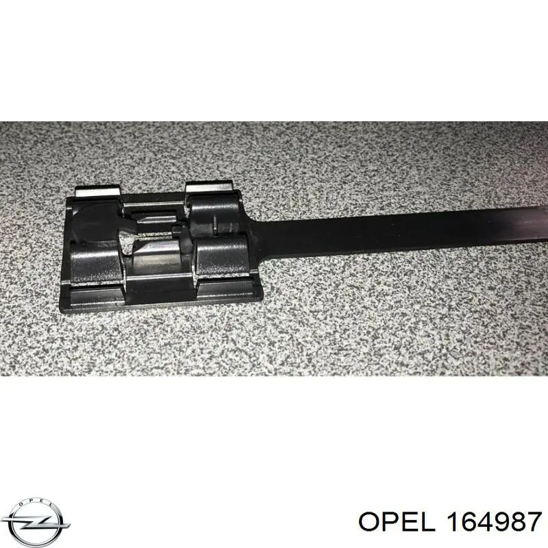 Пистон (клип) крепления накладок порогов Opel 164987