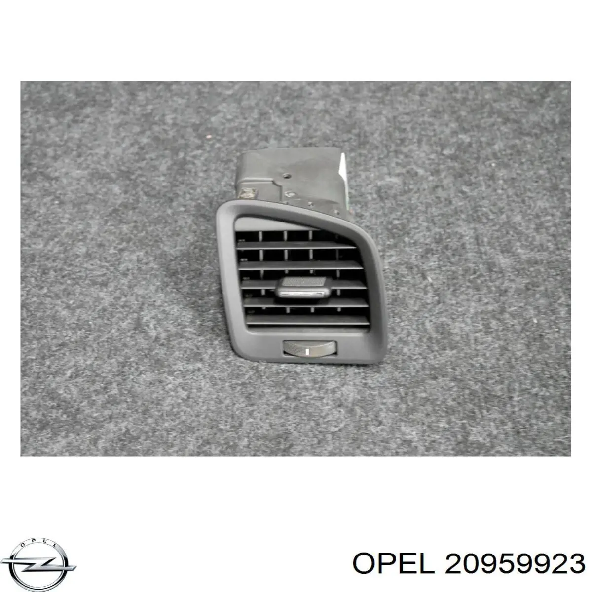 Решетка вентиляции салона на "торпедо" правая на Opel Insignia A 