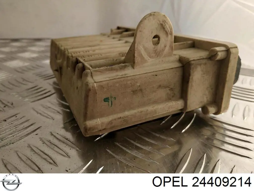 24409214 Opel 