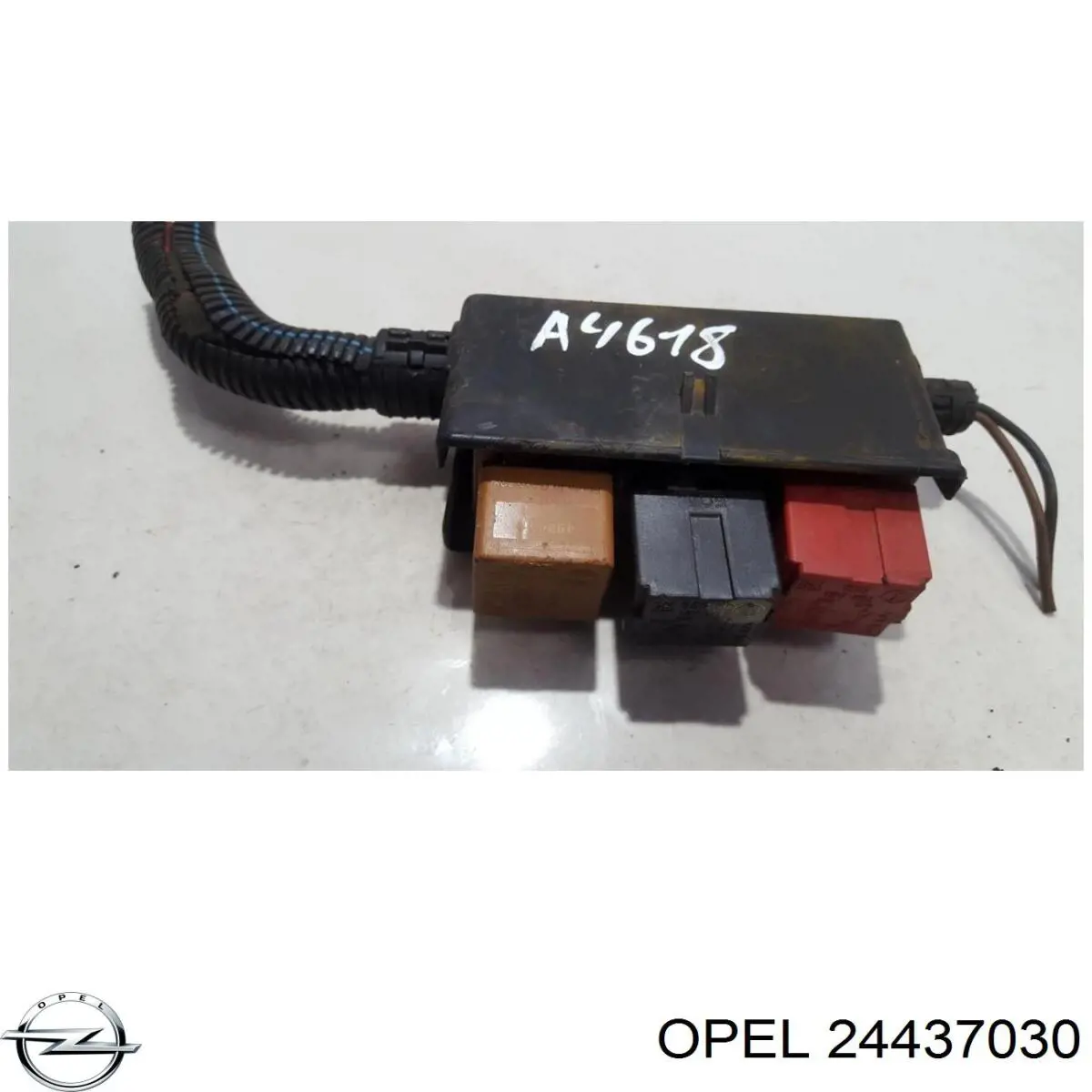 Купить 24437030 Opel 