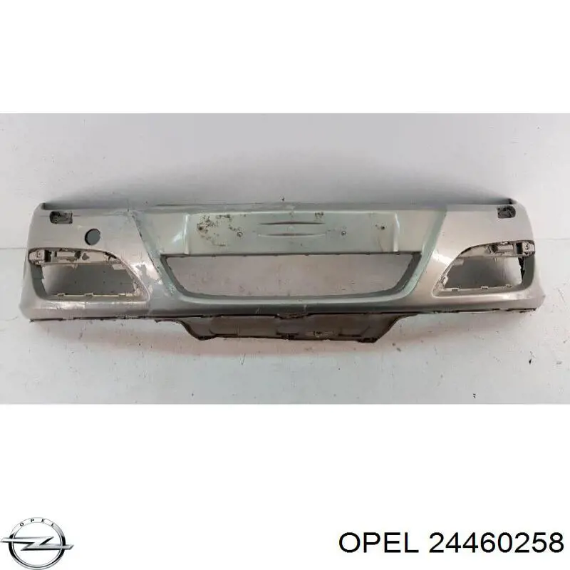 Передний бампер 24460258 Opel