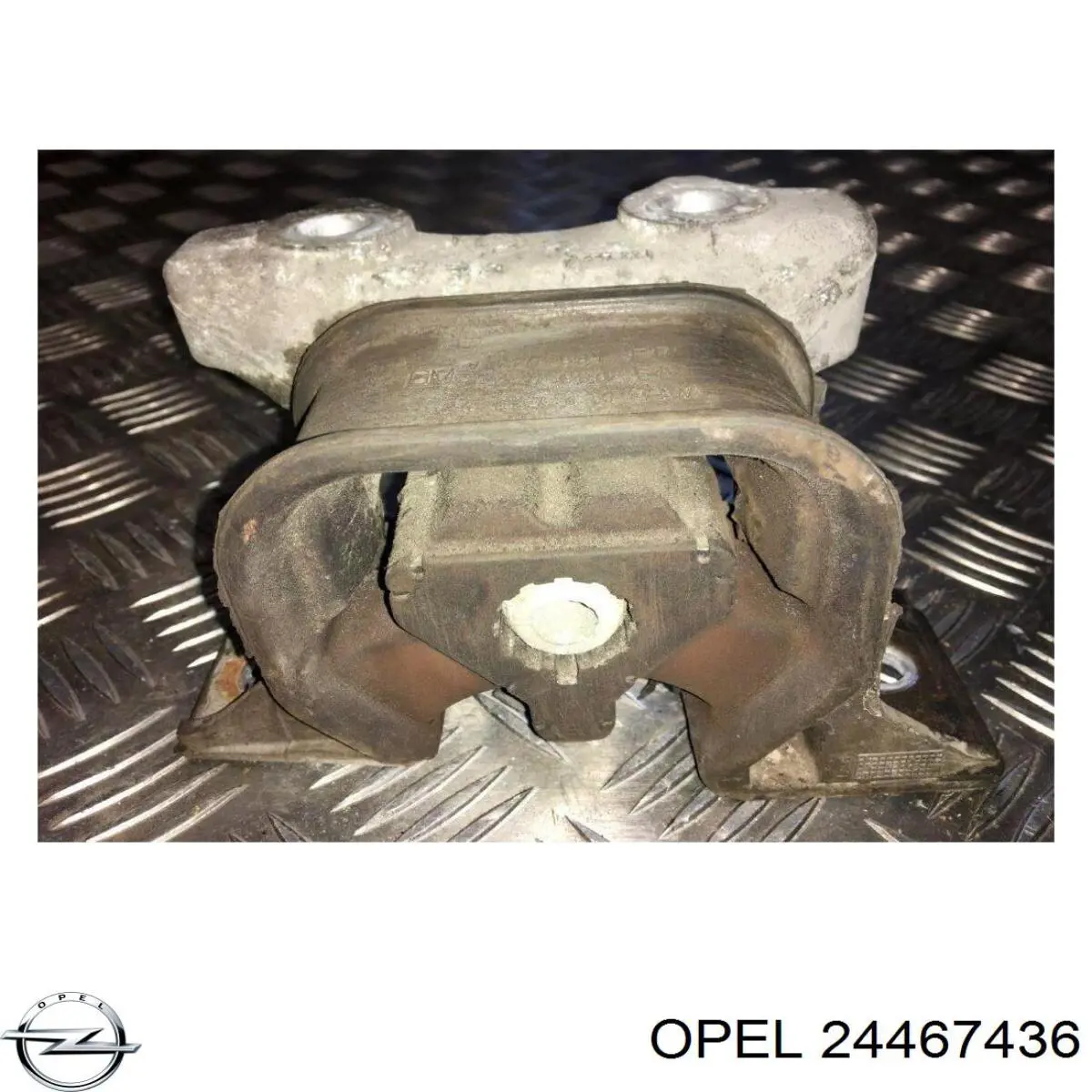 Купить 24467436 Opel Правая опора двигателя
