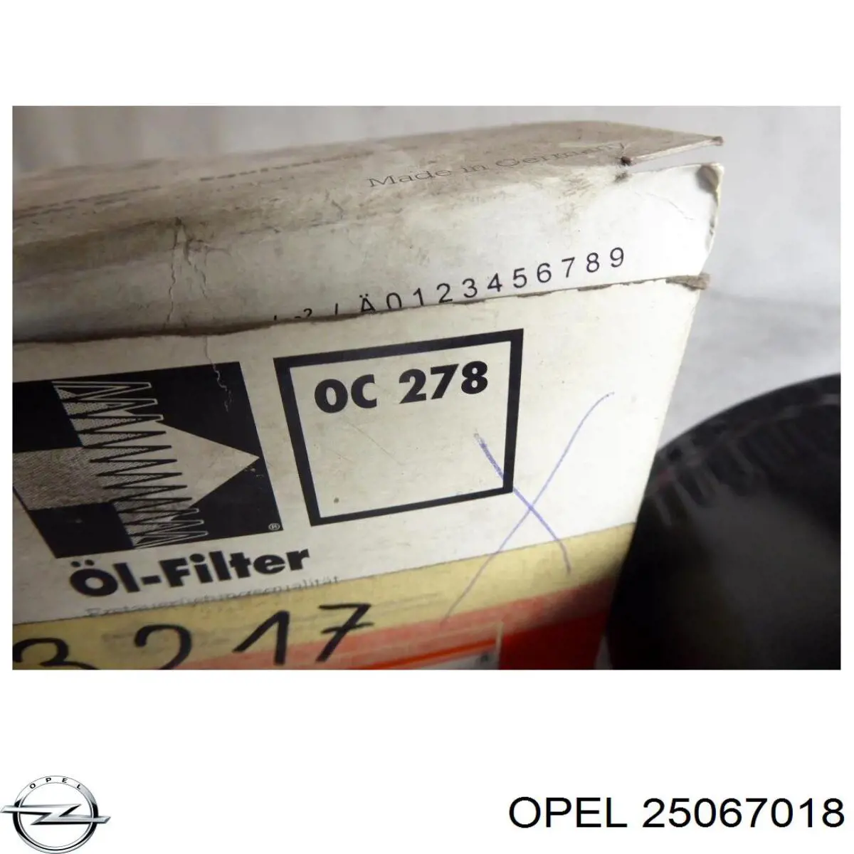 25067018 Opel Масляный фильтр двигателя